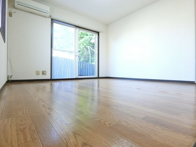 帝塚山パークハイツの洋室