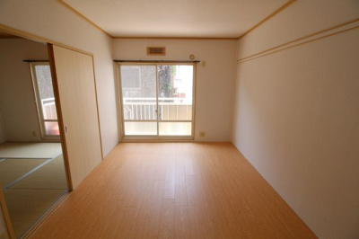 【洋室】 | グローリア久保