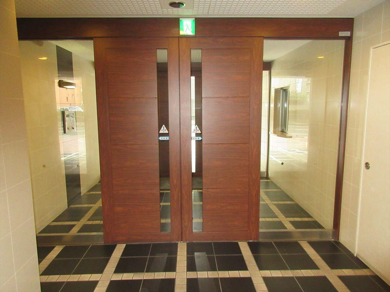 レジディア栄のロビー|レジディア栄