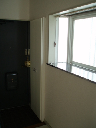 坂田フラッツの玄関