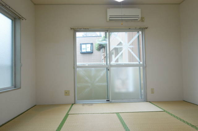 坂田フラッツの和室