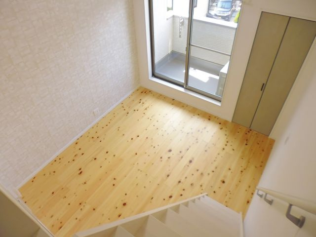 サンラポール西二見の洋室