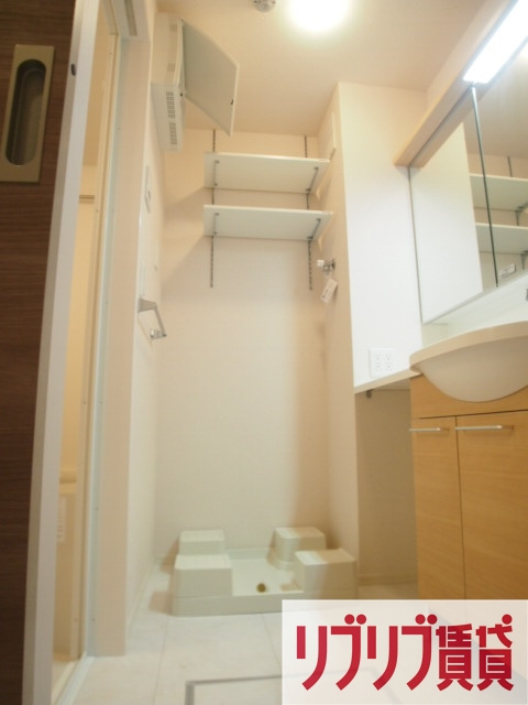 エヴァーラスティング千葉の洗面所