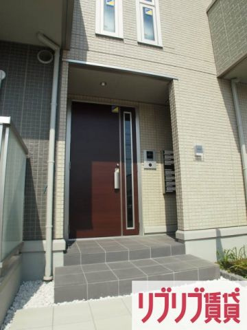 エヴァーラスティング千葉のエントランス