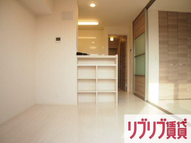 エヴァーラスティング千葉の居間・リビング