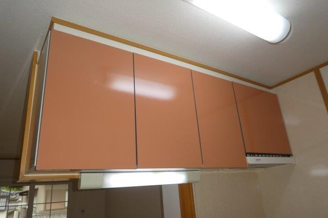 サンメゾンＭ・Ｂのキッチン|キッチン上収納