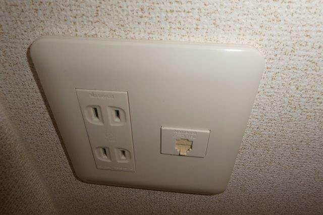 サンメゾンＭ・Ｂの設備|電話モジュラー