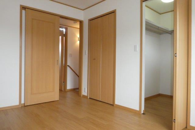 サンメゾンＭ・Ｂの収納|洋室