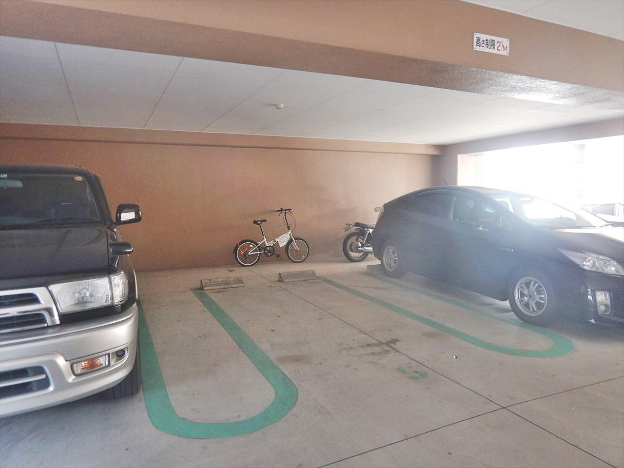 エクセルシオール栄の駐車場|エクセルシオール栄