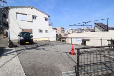 【駐車場】 | 平和台　貸家