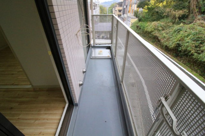【バルコニー】 | ハイライフ雲雀ヶ丘