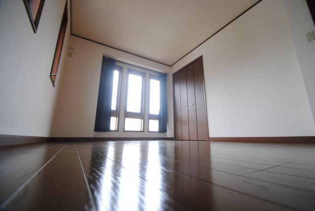 ディアコート戸建の洋室