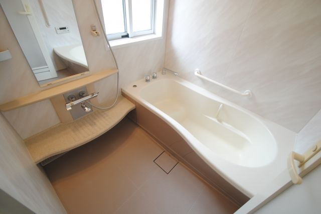 ディアコート戸建の浴室