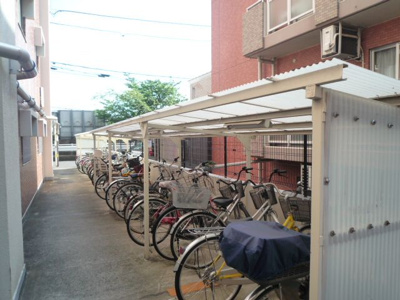 【その他共用部分】 | 川口サマリヤマンション | 駐輪場：年間７００円です。