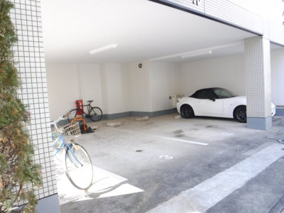【駐車場】 | メゾンリヴィエール