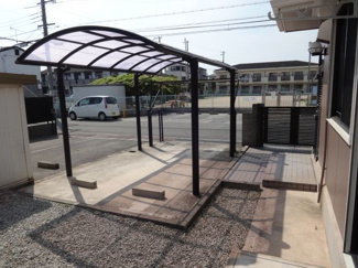 【駐車場】