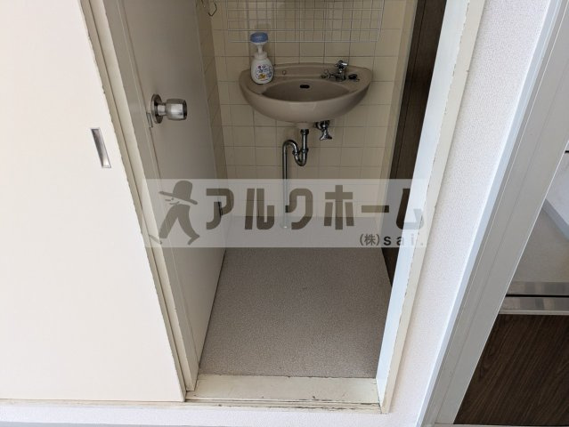 柏原市国分西１丁目の店舗事務所の内装