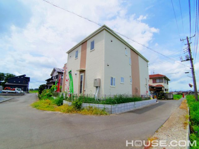 【外観】 | 伊奈町小室　広々敷地約42坪　新築分譲住宅　全1棟