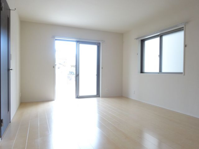 フジパレス戸建賃貸八田北町の居間・リビング