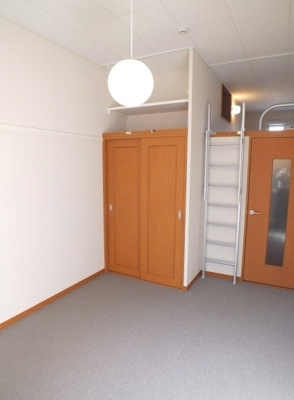 【居間・リビング】 | サンクレール柏C | ※同タイプ室内（1階はフローリングになります)