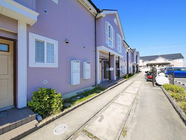 シャトーローリエBのその他共用部分|玄関周り