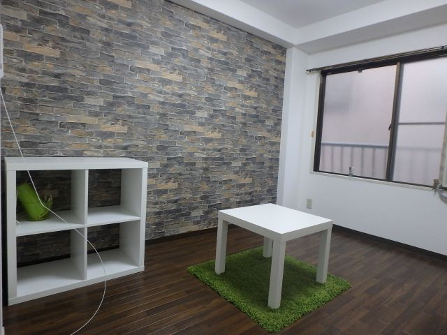 インテリジェントマンション・エソールの洋室