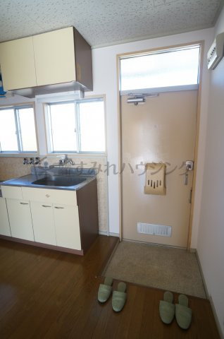 売布ハイツの玄関