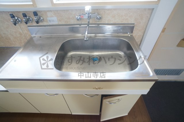 売布ハイツのキッチン