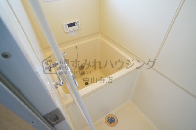 売布ハイツの浴室