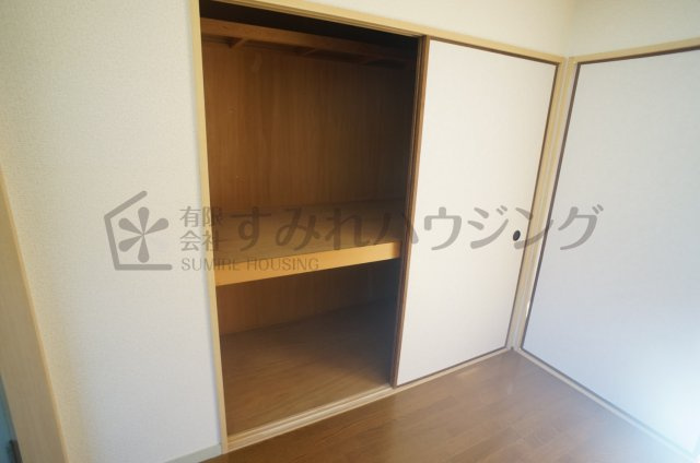 売布ハイツの収納