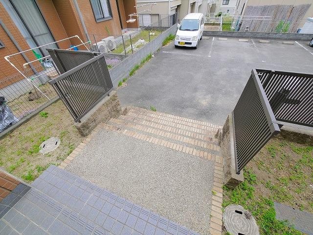 パルコートＢのエントランス