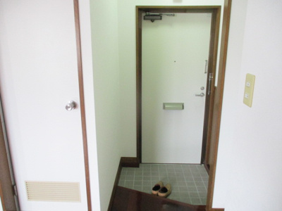 【玄関】 | コーポ丸城寄宮