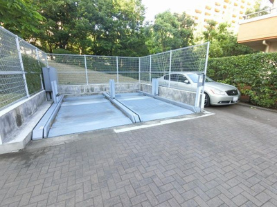 【駐車場】 | 港北ファミールガーデンC棟