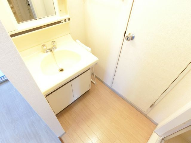 ディアコート小金台Ｄ棟の洗面所