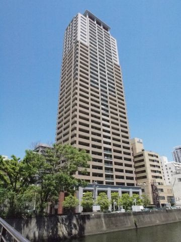 エルザグレース堀江タワーの外観