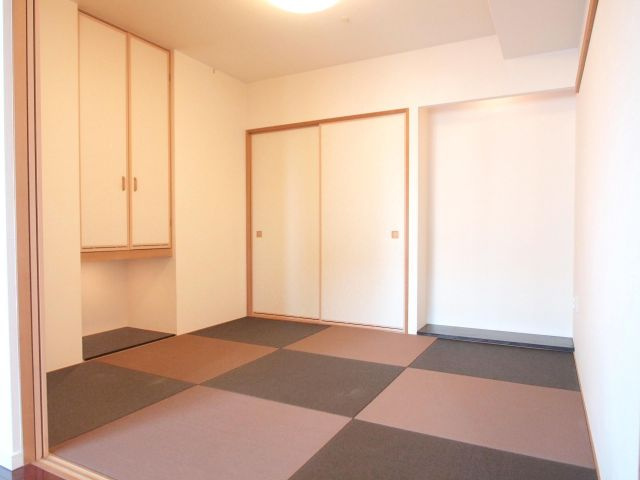 エルザグレース堀江タワーの和室