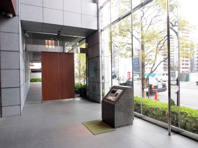 エルザグレース堀江タワーのロビー