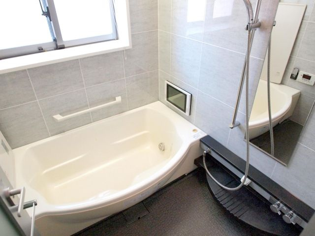 エルザグレース堀江タワーの浴室