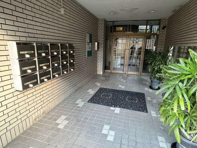 プリエール光陽(近畿大学一人暮らし)のエントランス