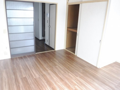 【洋室】 | サンロイヤル