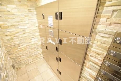 エスリード谷町六丁目　BRAVI不動産の設備|【エスリード谷町六丁目】宅配ボックス