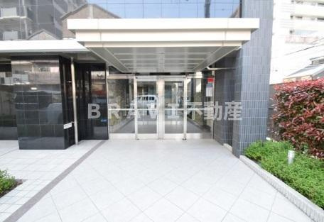 エスリード谷町六丁目　BRAVI不動産のエントランス|【エスリード谷町六丁目】毎日通るエントランスはこのようになっています