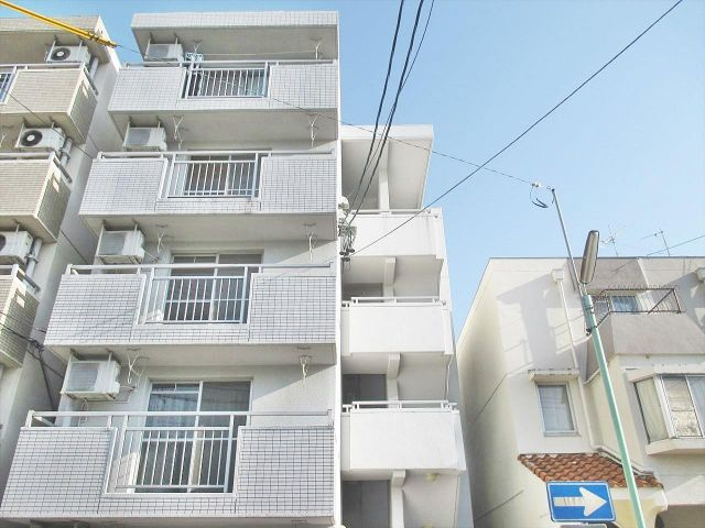 原スイートハウスの外観