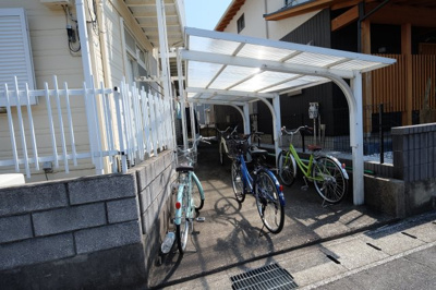 【その他共用部分】 | パインハウス | 駐輪場