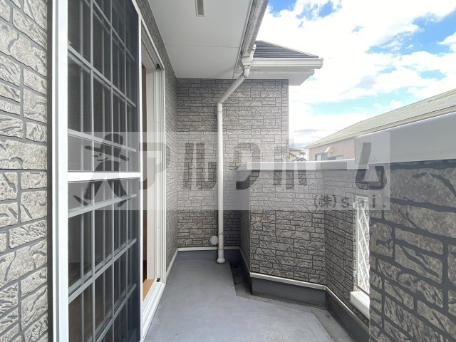 南小阪合ハイツのバルコニー