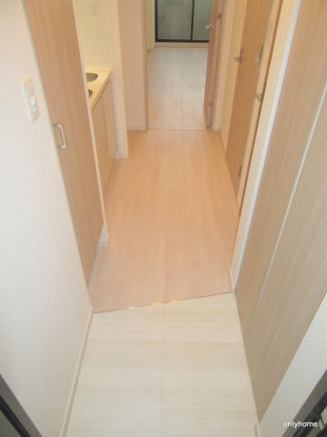 S-RESIDENCE都島　仲介手数料無料の玄関