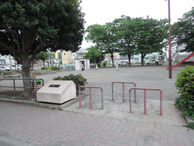 【周辺】 | 金沢文庫パールマンション | マンション前に公園あります♪