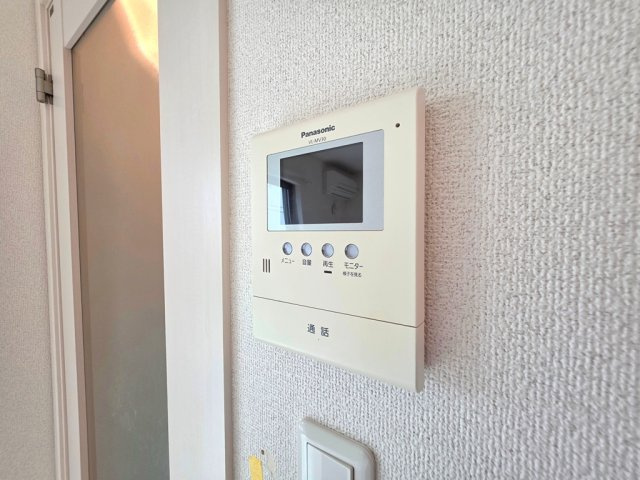 【玄関】 | メゾンオザワ | 同物件内参考画像