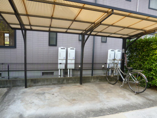 都窪郡早島町若宮のアパートのその他共用部分|自転車置き場