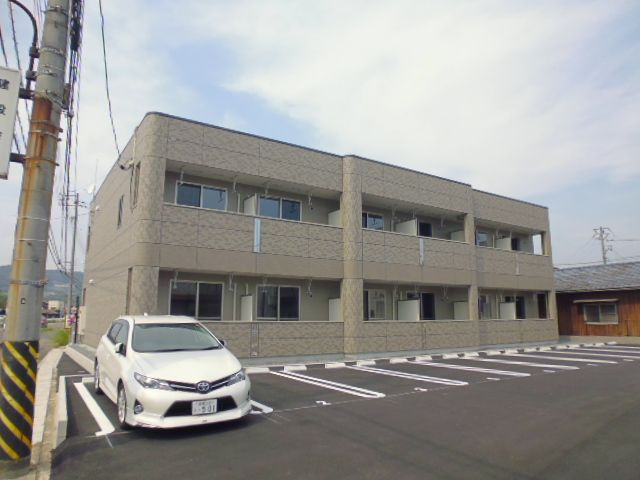 倉敷市児島小川６丁目のアパートの外観